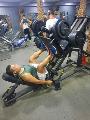 Academia Viva Fitness - Centro Cabo
