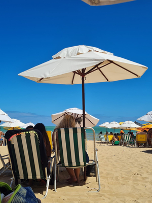 Escritório Beach BV