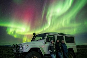 Private Northern Lights Super Jeep Tour from Reykjavik