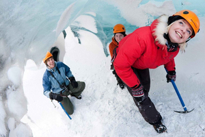 Reykjavik Combo: South Coast, Glacier Hike & Northern Lights