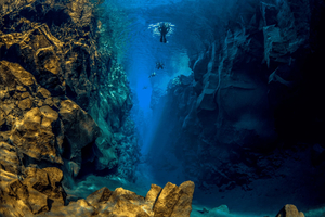 Reykjavik: Silfra Snorkeling & Lava Tunnel Adventure Combo