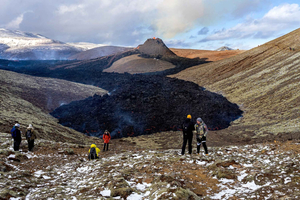 Reykjavík: Volcano Hike, Visit Grindavík and Blue Lagoon