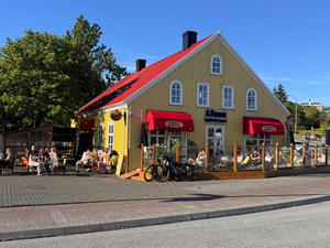 A.Hansen Restaurant & Bar