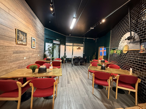 Aroy-Dee Thai Restaurant