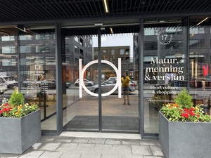 Brand restaurant