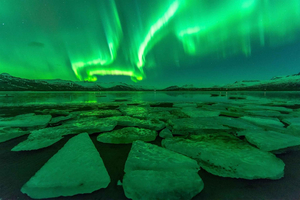 From Reykjavík: 5-Day Northern Lights Hunt & Glacier Lagoon