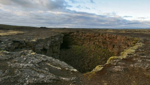 Surtshellir