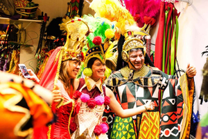 Rio: Karneval-Backstage-Tour in der Samba City mit Cocktail