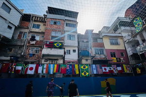 Rio: Besøk på Fifa Street-fotballbanen + tur i Favela Tavares Bastos