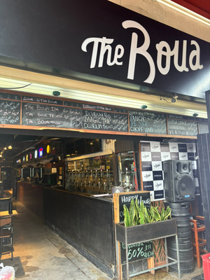The Boua - Bar e Karaoke