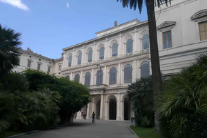 Barberini Palace Tour & Trevi Fountain Reserved Access