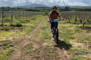 Frascati: Tour in E-Bike with Wine Tasting