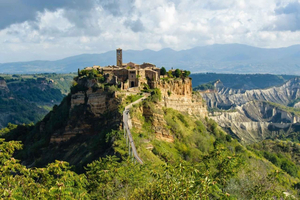Pienza & Civita di Bagnoregio with Lunch & Wine