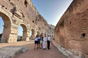 Rome: Colosseum VIP Top Floor Guided Tour