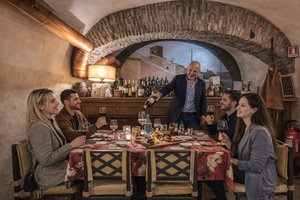 Roma, Trastevere: degustazione di vini guidata con 3, 4, 5 o 6 vini