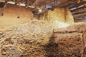 Rzym: Wycieczka z przewodnikiem po Nekropolii Watykańskiej i Via Triumphalis