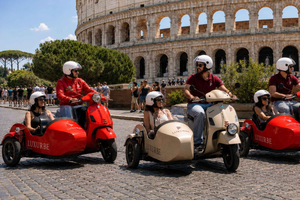 Vespa Zijspan Tour: Express Hoogtepunten van Rome