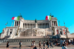 Roma: vistas desde la azotea del monumento Vittoriano y Palazzo Venezia