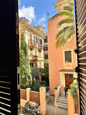 Nonna Elvira Guesthouse, Rome