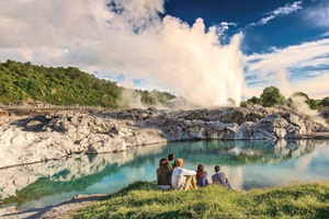 From Auckland: Rotorua's Geothermal Experience Private Tour