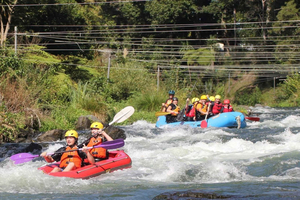 Rotorua: Tarawera River Raft and Kayak Adventure
