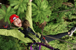 Najlepsze tyrolki w Rotorua, 400 m w tandemie, spacer po klifie i zdjęcia