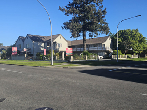 Accolade Lodge Motel