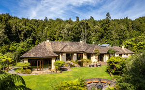 Treetops Lodge & Estate