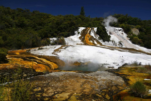 Waikato River: Jet Boat Ride and Geothermal Safari