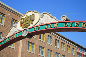 San Diego Haunted Pub Crawl: True Crime & Ghost Stories