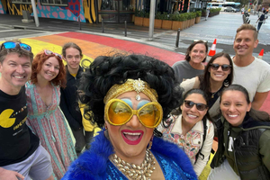 San Diego: Hillcrest Drag Queen 5 Bar Crawl med shots