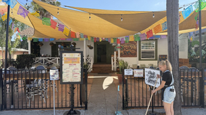 Papa Guapo Cantina