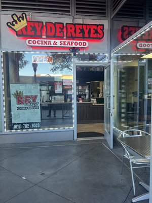 Rey De Reyes Cocina And Seafood