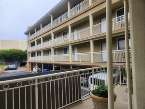 Francisco Bay Inn