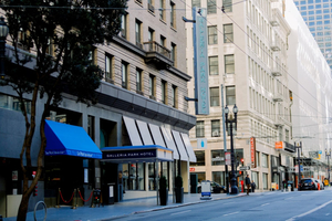 Galleria Park Hotel