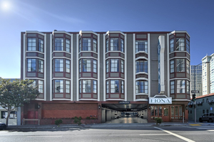 Hotel Fiona