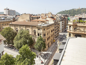 A Room in the City - Hostel San Sebastian