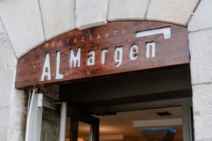 Al Margen