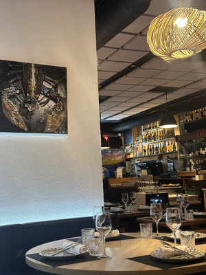 The Bass Bilbao — Marisco, pescado y arroces en Bilbao con especialidad en bogavante