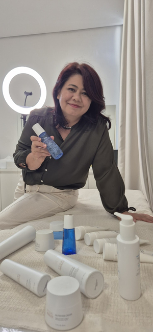 Alexandra Uezu | Clínica de Estética em São Paulo | Especializada em Rejuvenescimento Facial