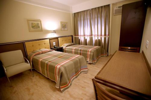 <h1>Soneca Plaza Hotel</h1>