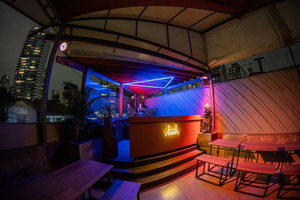 Tarot Bar