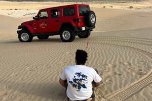 Dammam: Privat ørkensafari med firehjulstrekk og sandboarding