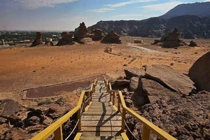 Hail: tour guidato delle iscrizioni tamudiche a Jubbah e dei musei
