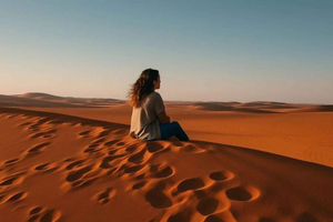 Riyadh: Golden Dunes Desert Safari with Dinner & Games