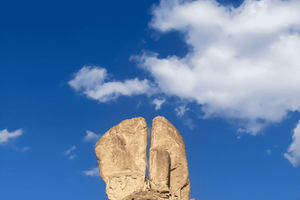 Tabuk: Jabal Al-Lawz & Madyan Biblical Sites Tour & Lunch
