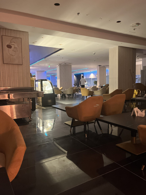 مطعم و لاونج الجوهرة jewel lounge
