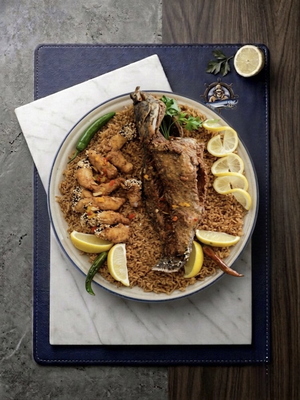 Alhofi seafood مطعم الحوفي للاسماك
