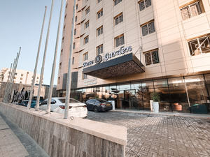 Rose Garden Hotel