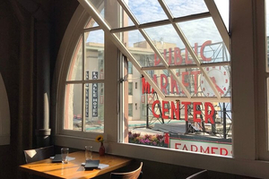 Pike Place By-the-Course Tour with 4 Gourmet Tastings